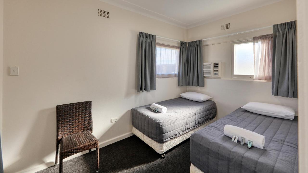 Cowra Motor Inn Zewnętrze zdjęcie