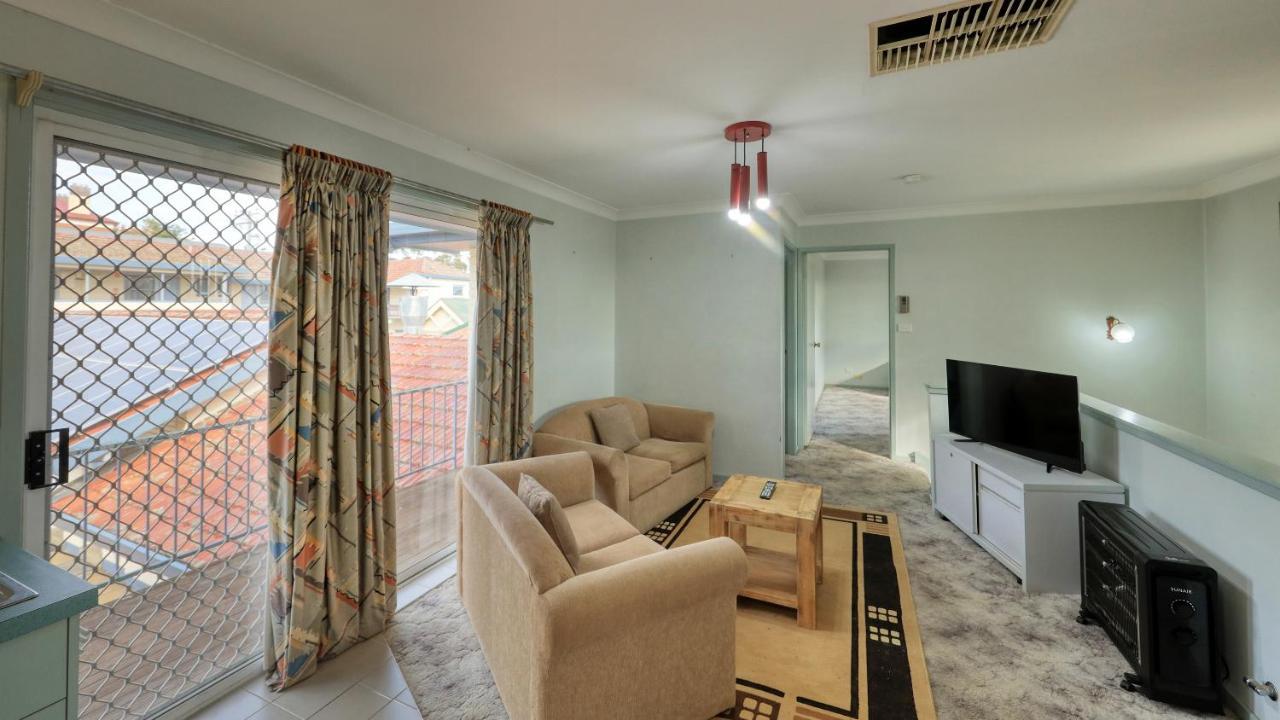 Cowra Motor Inn Zewnętrze zdjęcie