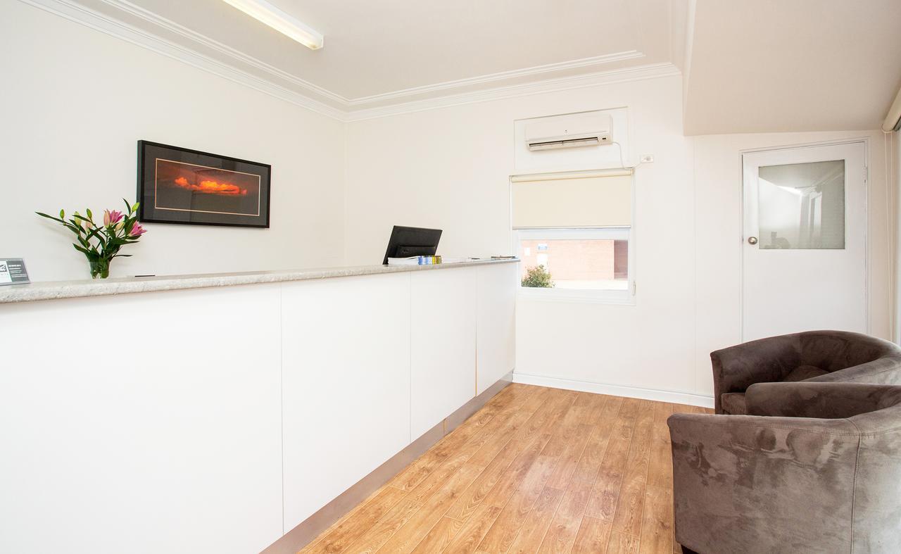 Cowra Motor Inn Zewnętrze zdjęcie
